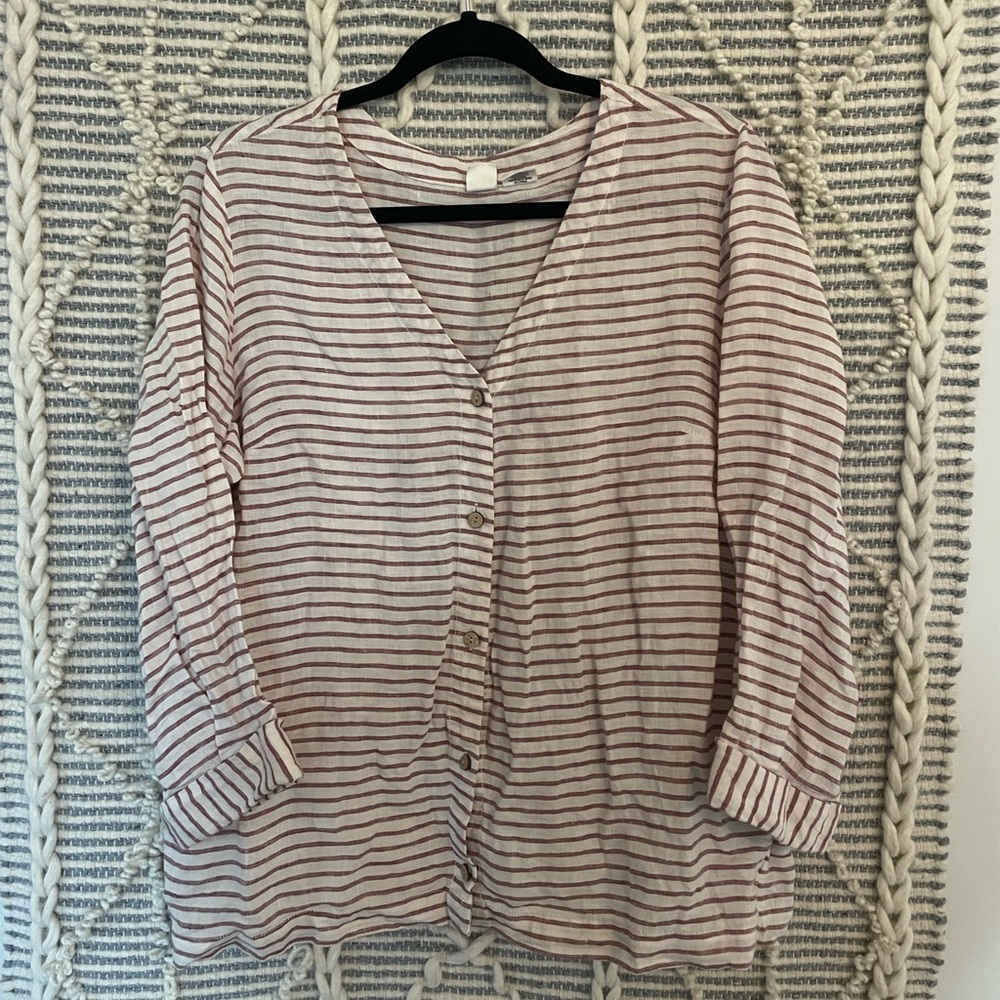 SOLD | Artisan NY 100% Linen Blouse size medium